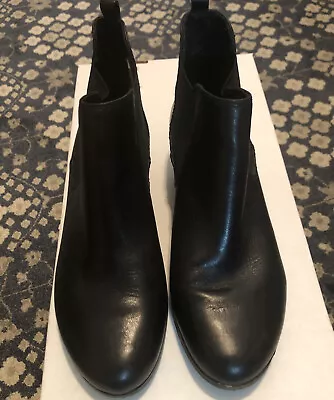 Vince Camuto Black Leather Ankle Boots Sz 6.5 B • $12.99