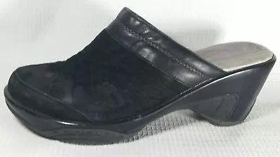 J-41 ROME Black Suede Leather Quilted Mules Clogs Shoe Womens 7.5 M Open Back • $39.99