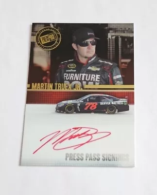 2015 Press Pass Signings Gold Martin Truex Jr • $6.25