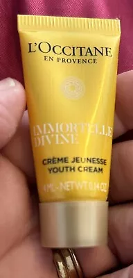 New 4 ML/. L'Occitane Immortelle Divine Youth Cream • $8.99