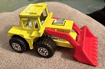 £4 • Buy 1978 Matchbox Superfast No 29 Tractor Shovel Lemon Yellow Base Made In England