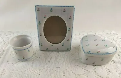 Vintage Ceramic Vanity Dresser Set Japan Blue Floral Design Heart Box 3 Pc • $9.98