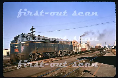 R DUPLICATE SLIDE - Wabash WAB 633 F-7 Action On Freight At Decatur IL • $12.89