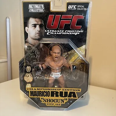 UFC Figures 1:12 Gold EDITION NEW IN BOX! • £30