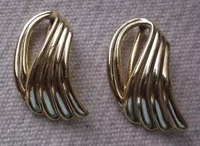 2 Vintage Piscitelli Goldtone Scarf Slides/Belt Buckles Ribbed Single Wing Swirl • $3.99