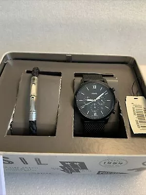 Fossil Mens Black Stainless Steel Mesh Watch And Leather Bracelet Set. FS5786SET • £8