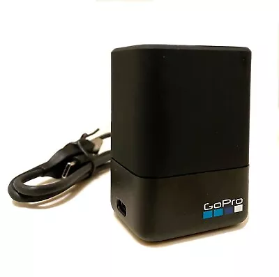 GoPro Dual Battery Charger For HERO 5 6 7 8 • $16.16