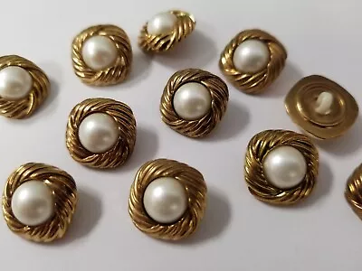 Unique Vintage Buttons Set Of 12 Pearl Gold Tuz595 Last! • $7.50