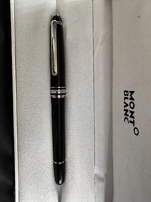 Montblanc Meisterstuck 145 Platinum Line Fine Fountain Pen 106521 • $120