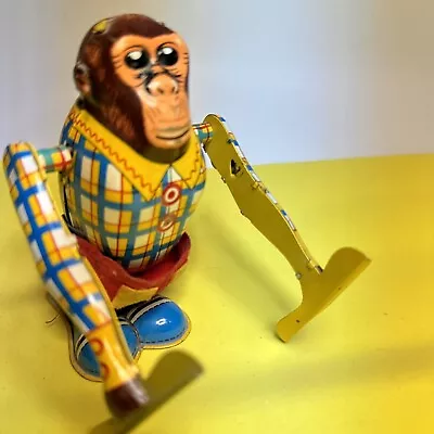 Antique Vintage Japan Wind Up Tin Toy Mechanical Clown MONKEY • $35