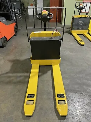 Refurbished Yale Electric Pallet Jack (Forklift/Pallet Jack) • $2800