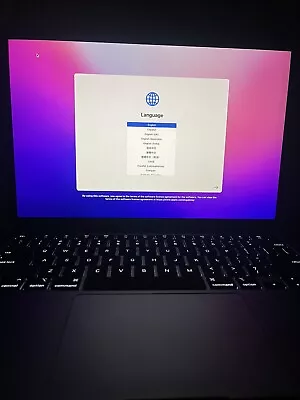 $730 • Buy Apple MacBook Air 13-inch 2020 M1 / 8GB RAM / 256GB SSD / 7-Core GPU / Gray