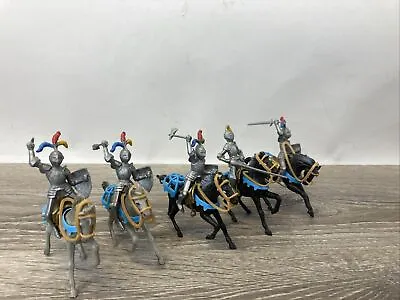 Vntg 10 Pc Lot Mounted Medieval Knights Plastic Fig Crusader Horse W Weapons • $66.45