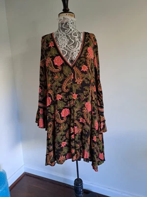$129 • Buy Spell And The Gypsy  Etienne Short Dress Size XL