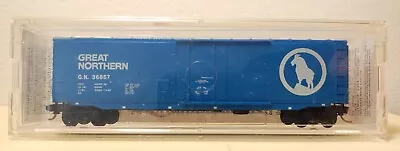 N Scale Micro-trains Line Great Northern 50' Standard Box Car Plug Door #36857 • $6