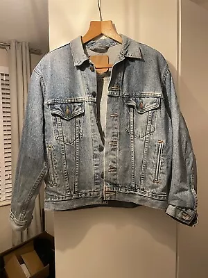 Levis Vintage Denim Jacket • £30