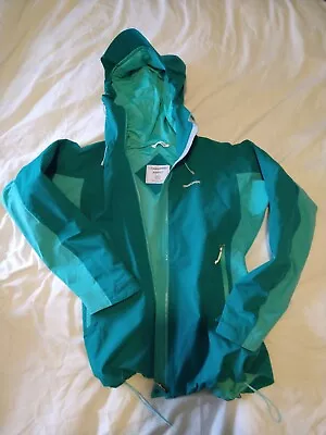 Craghoppers Women's Dynamic Pro Waterproof Jacket For Walking And Cycling. • £30