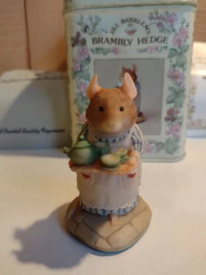 £15 • Buy Brambly Hedge Border Fine Arts Mrs Apple Bh1 Figurine In Tin 1988