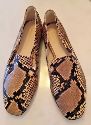 EUC Zara Basic Collection Snake Print Flat Loafer. Size 37 • $12.50