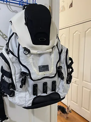 RARE WHITE Oakley Kitchen Sink Backpack Tactical AUTHENTIC • $400