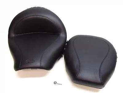 Mustang Wide Touring Two-Piece Seat Studded 76190 • $449.99