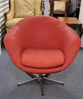 Mid-century Modern Scandinavian Swivel Lounge Chair  By Karl Eric Klote 1960s • $225