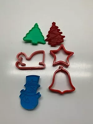 Cookie Cutters Christmas Star Sleigh Bell Snowman Trees Lot 6 Plastic • $14.55