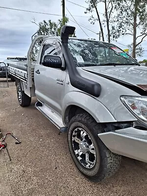 Toyota Hilux 2010 D4d Turbo Diesel 4wd Vehicle Wrecking Parts • $15