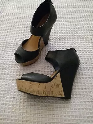 Madden Girl Willard Sz 7.5 Women Black Wedge Sandal Open Toe Strap Rear Zip • $29.69