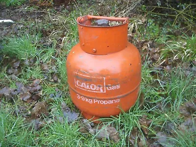 3.9 Kg Calor Gas Propane Cylinder FULL Bottle With Cap / Stopper • £39