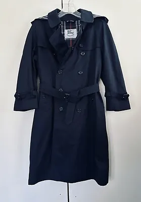 BURBERRY Coal Blue Teenager Trench Coat Age 11 - 12 • $350