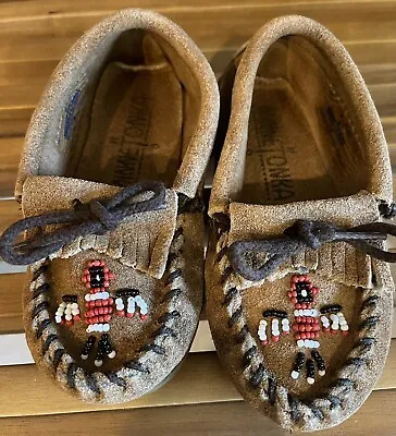 Minnetonka Toddler Size 9 Leather Moccasins Beads Fringe Slip On Boys Girls • £16.21