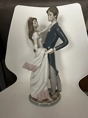 $299 • Buy LLADRO Vintage I Love You Truly Dancing Bride & Groom Large Figurine #1528