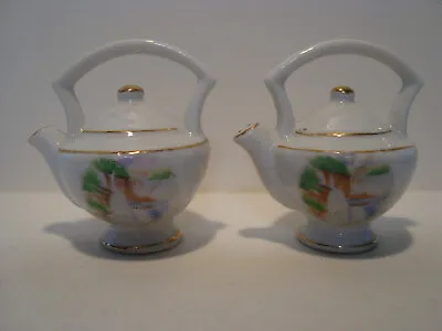 Souvenir Niagara Falls Ny. Mini Tea Pot Shape Salt & Pepper Set Occupied Japan • $10