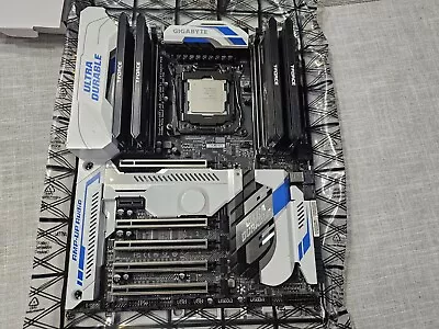 Gigabyte Motherboard Cpu + Ram Combo • $499