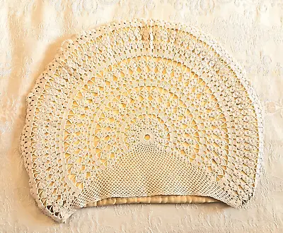 £12.99 • Buy Vintage Hand Made Cream Crocheted Tea Cosy With Pale Yellow Quilted Liner