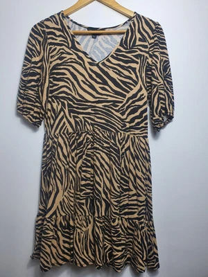 $20.90 • Buy Dorothy Perkins US 6 Eur 38 UK 10 Short Dress Zebra Like Pattern Material