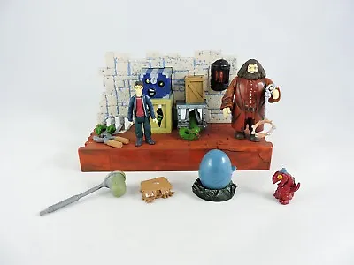 $39.99 • Buy Hagrid World Of Magical Creatures Playset HARRY POTTER 2003 Mattel Mini Moving