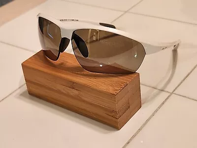 RARE  Maui Jim STONECRUSHER  Sunglasses WHITE FRAME  • $99.97