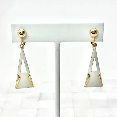 $5.99 • Buy White & Gold Tone Triangle Dangle Clip On Earrings The Vintage Strand Lot #9687