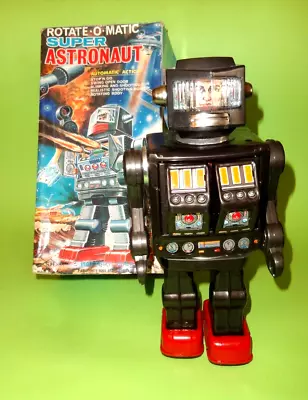 VTG HORIKAWA SUPER ASTRONAUT ROTATE-O-MATIC ROBOT TIN B/O In BOX JAPAN 1960's • $385