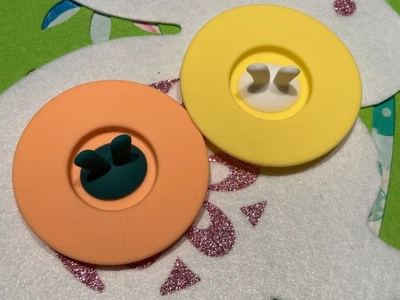 $8.88 • Buy Easter Bunny Silicone Cup, 2 Drink Covers NEW,  BUNNY EAR LID PULL Yellow, Peach