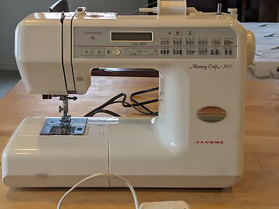 Janome Memory Craft 3000 Computerized Sewing Machine • $230