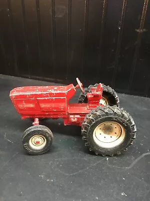 Vintage ERTL International Harvester Tractor Narrow Front Red Metal 8 In • $22.49