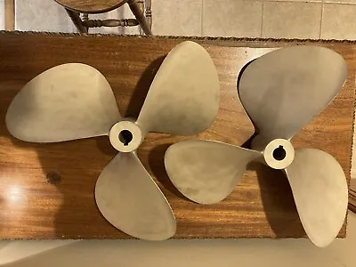 Michigan 3 Blade Nibral Cupped Dyna-Jet II Propellers 21R26 21L26 1.5  Taper • $2950