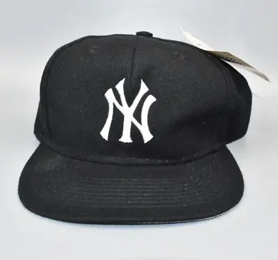 New York Yankees Vintage Logo 7 Wool Snapback Cap Hat - NWT • $129.95