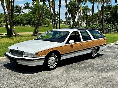 1994 Buick Roadmaster Station Wagon  | POSTER 24 X 36 INCH • $23.99