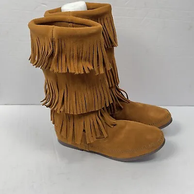 Minnetonka Size 10 3 Layer Fringe Boot Moccasin Boots Women's • $38