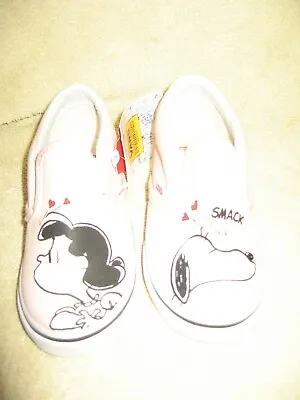 Vans X Peanuts  Classic Slip On Trainers - Smack/Pea UK Size 6.5 EUR 23.5 Kids • £40