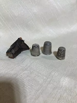 LOT Of 4 Silver Tone Collectible THIMBLES • $6.95